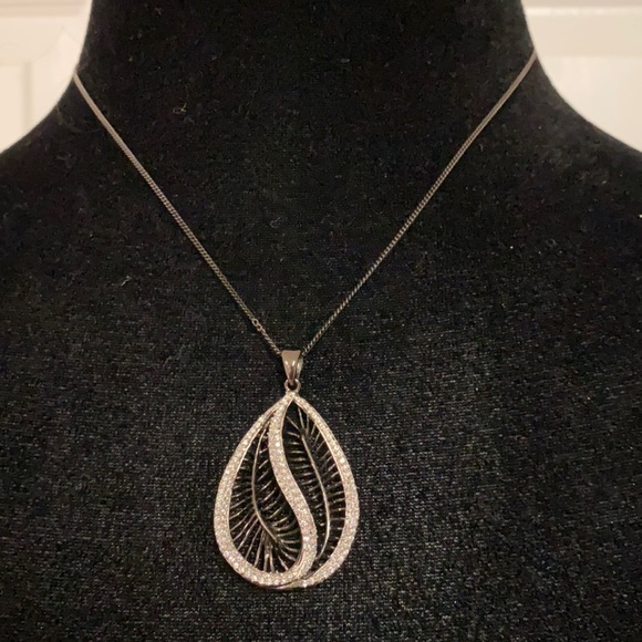 Vintage DS leaf shape pendant crystals & blk sterling 925 necklace w/ earrings - Picture 3 of 15